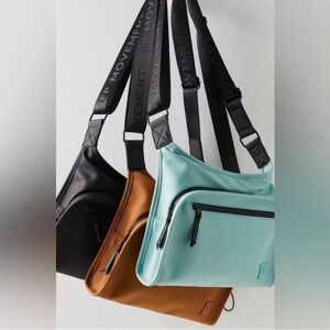 🖤NWT•FP•FREE PEOPLE 🖤🖤🖤Black All Weather Mini Messenger Bag NWT 🖤🖤